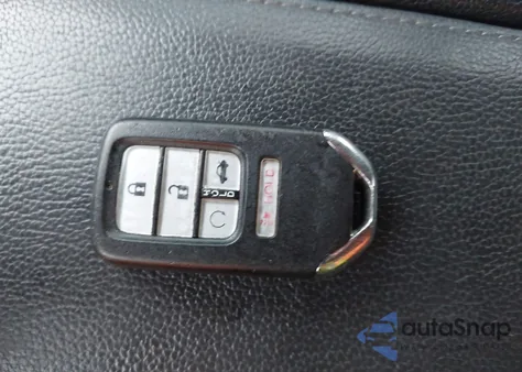 2017 Honda Civic Ex-L from USA, damaged, VIN 19XFC1F73HE002811